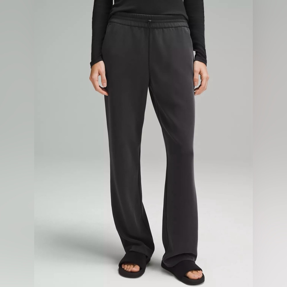 Lululemon softstreme pants